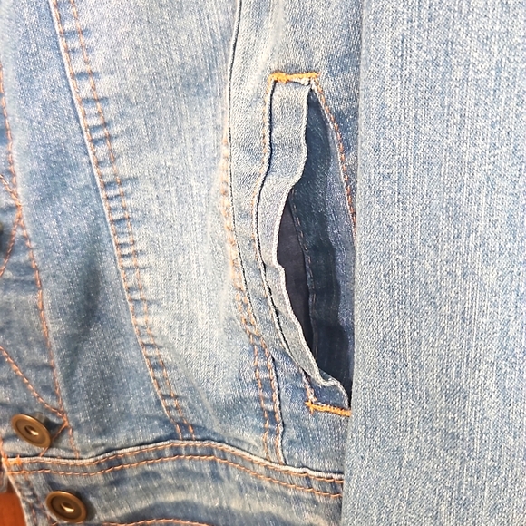 New Look Women's Strech Denim Jacket Blue Size Large - Picture 4 of 10